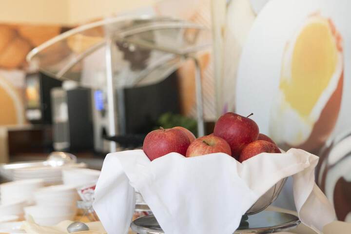 Dining Photos