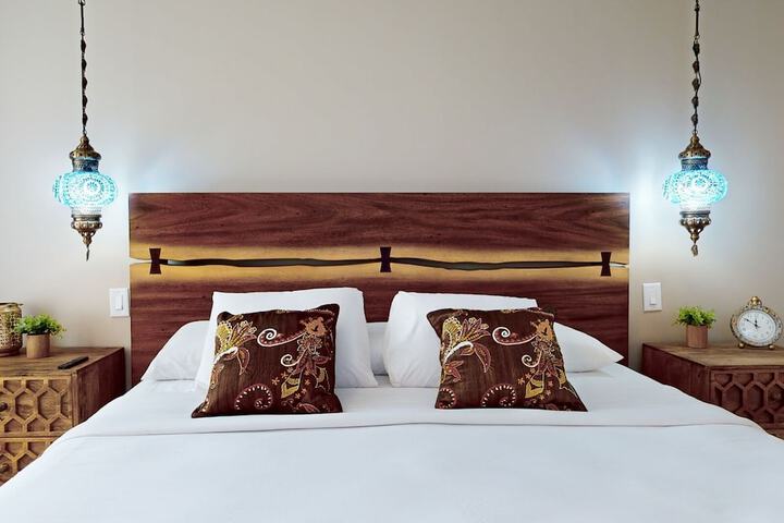Room 78 of 183