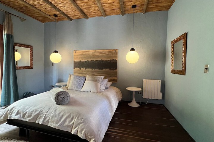 Room 6 of 42