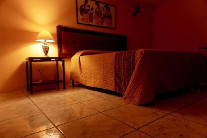 Room 7 of 23