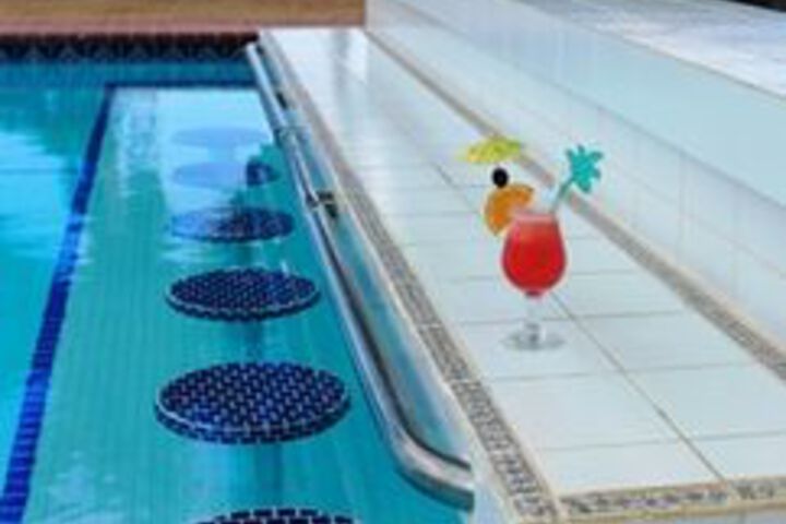 Pool 44 of 50