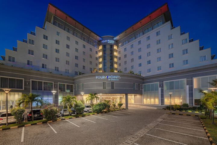 Hotel 84 of 90