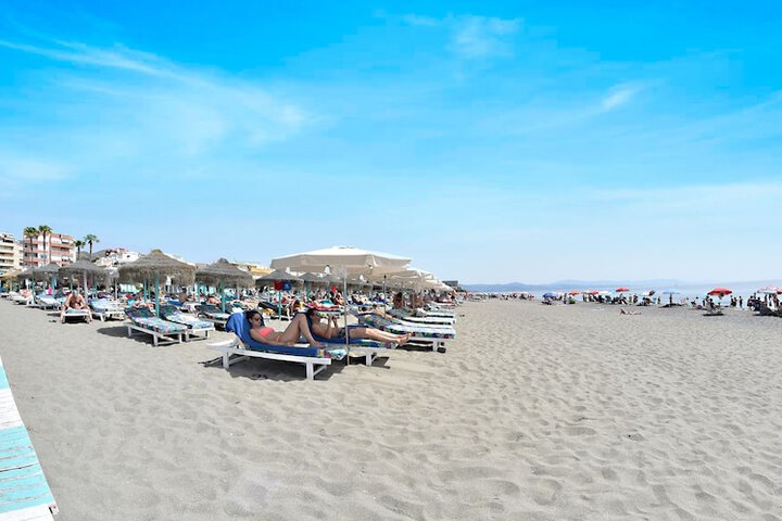 Beach 14 of 16