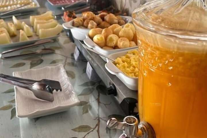 Breakfast/Coffee Service 11 of 14