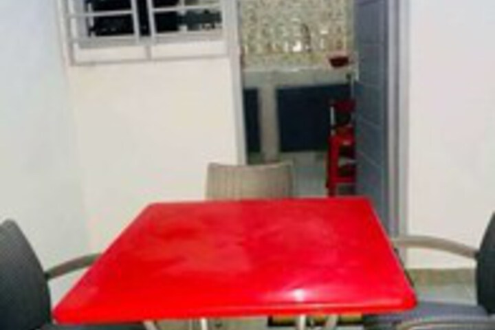 Room 7 of 17