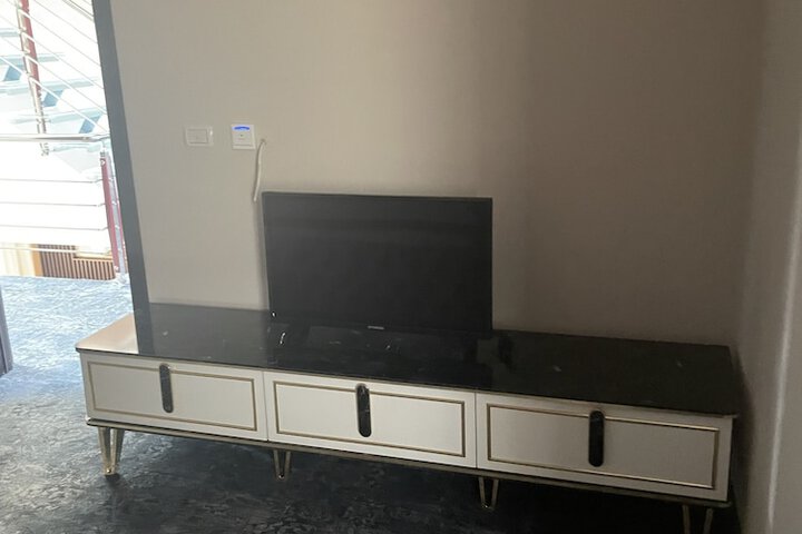Room 4 of 62