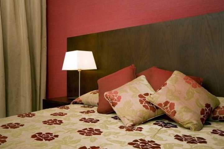 Room 10 of 51