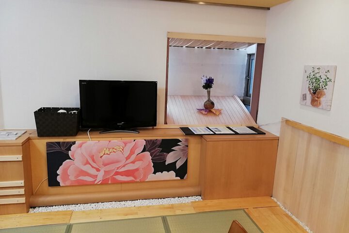 Room 56 of 62