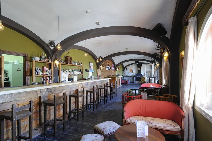Lounge 60 of 92