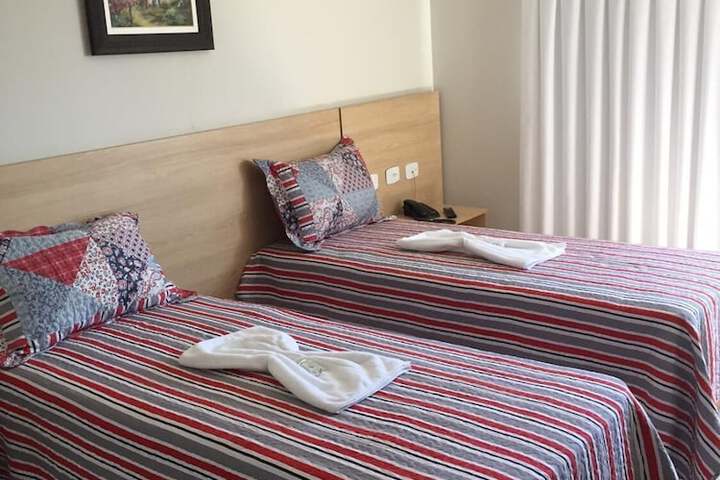 Room 14 of 40