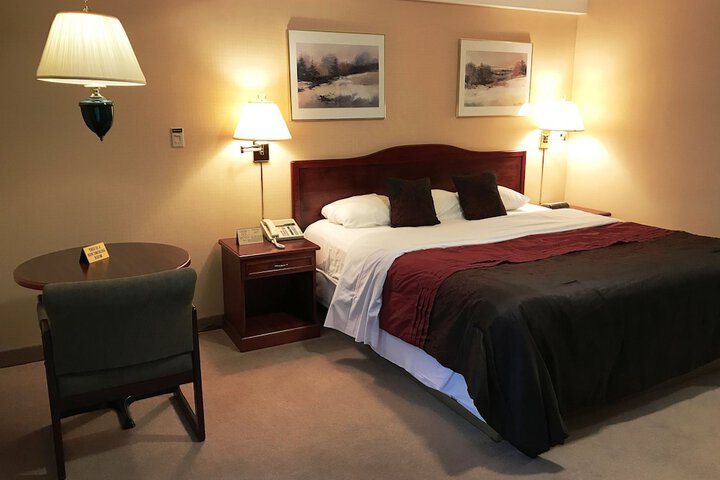 Room 16 of 99