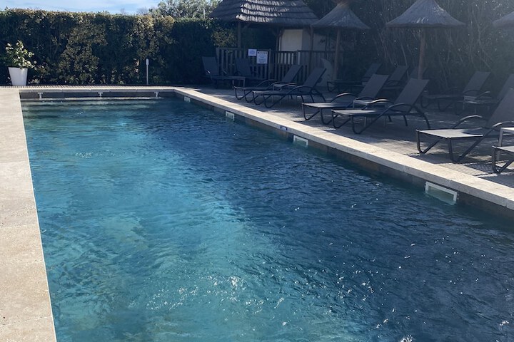 Pool 56 of 68