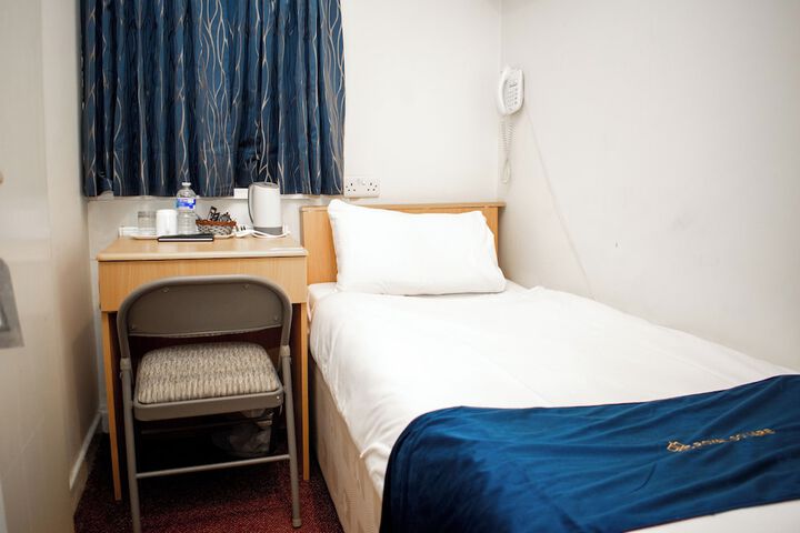 Room 99 of 157