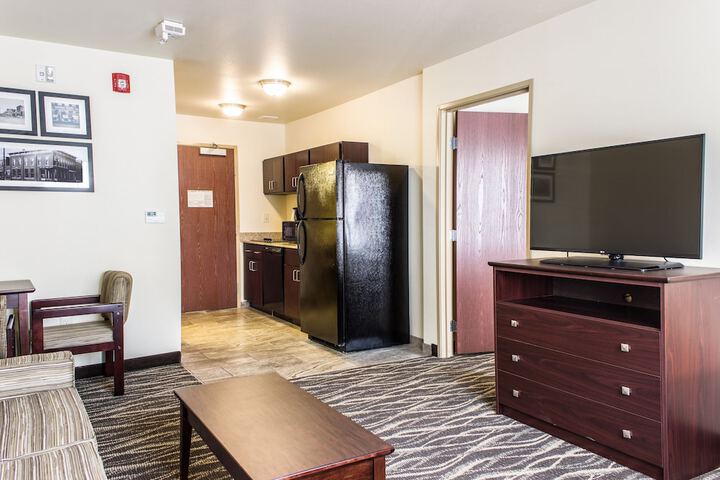 Double Accessible King Size Bed (6 of 7)