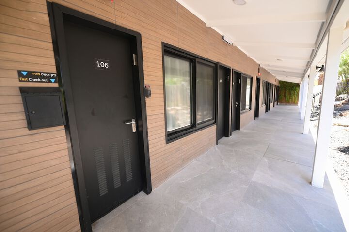 Hotel 55 of 73