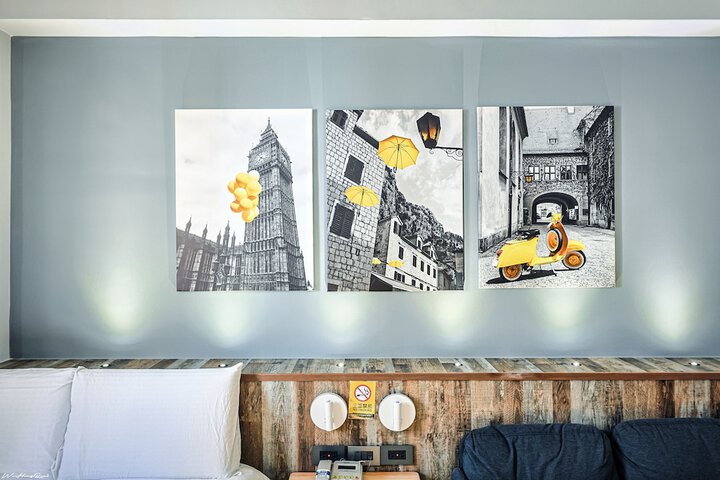 Room 20 of 42