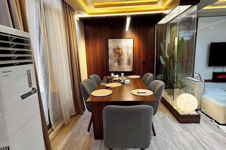 Room 17 of 29