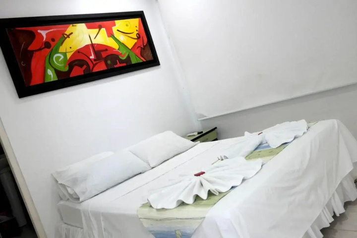 Room 2 of 11