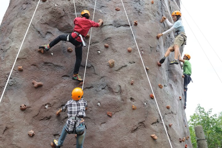 Outdoor Activities 60 of 106