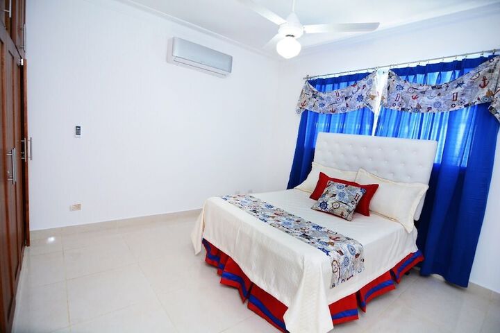 Room 3 of 26