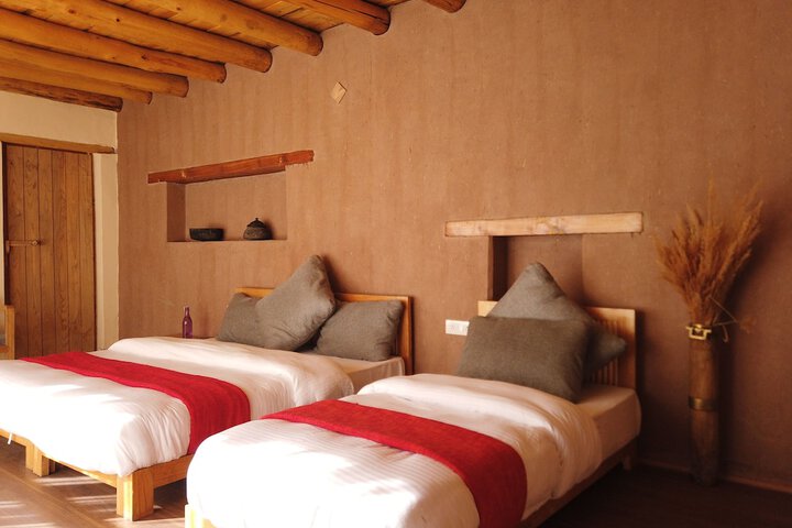 Room 2 of 6