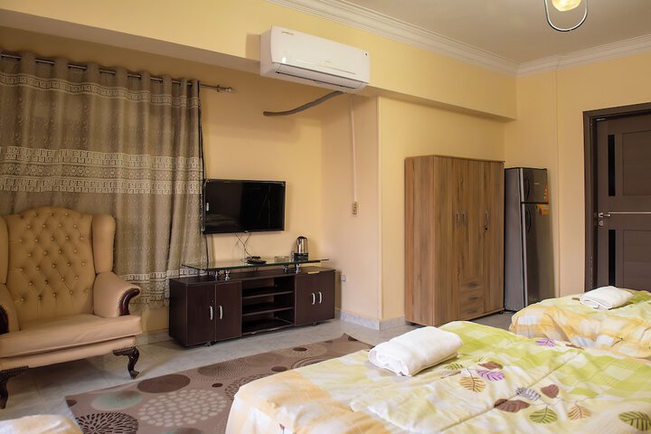 Room 43 of 95