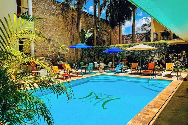 Pools & Facilities