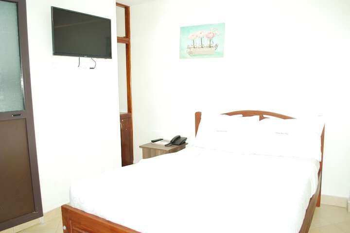 Room 11 of 46