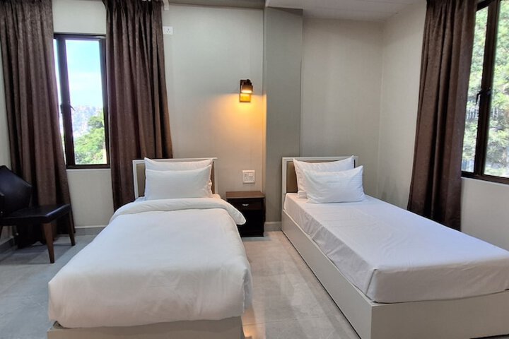 Room 29 of 58