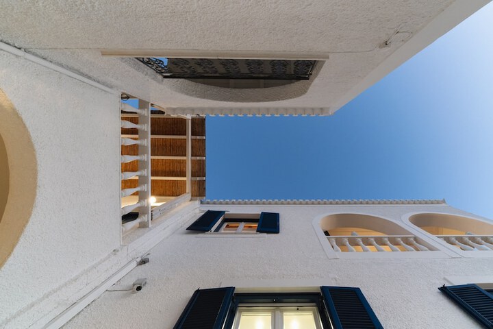 Hotel 43 of 49