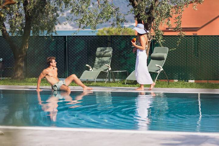 Pool 78 of 113