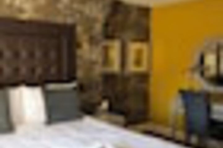 Room 14 of 72