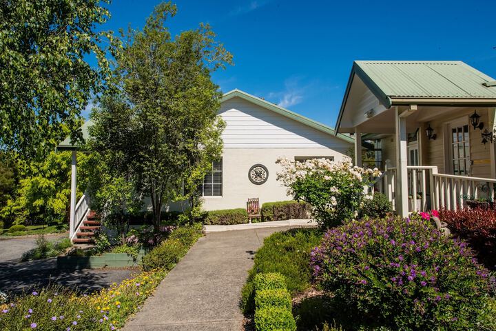 Exterior of Yarra Gables