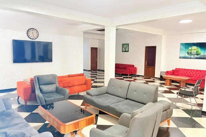 Room 15 of 22