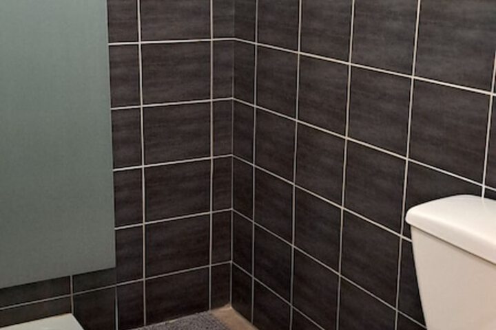 Room 15 of 44