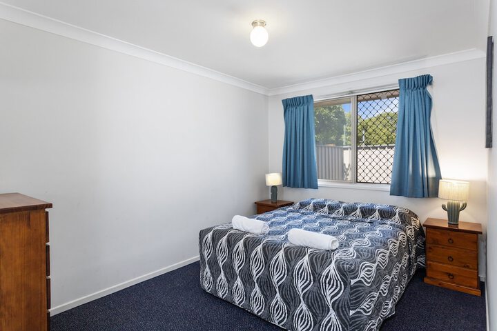 Room 3 of 12