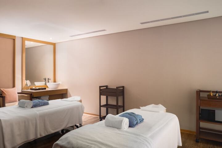 Spa 56 of 82
