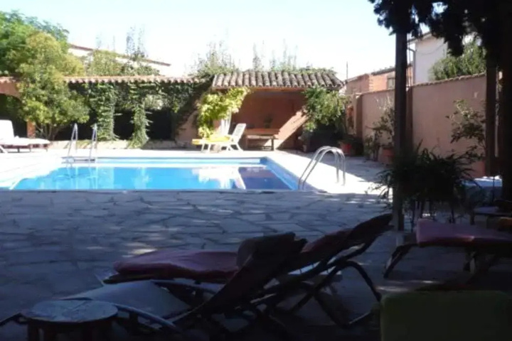 Pool 5 of 11