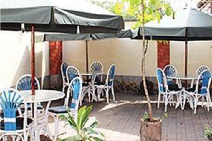 MARIAKANI VILLA HOTEL