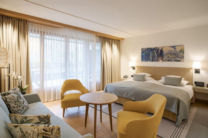 Room 15 of 53