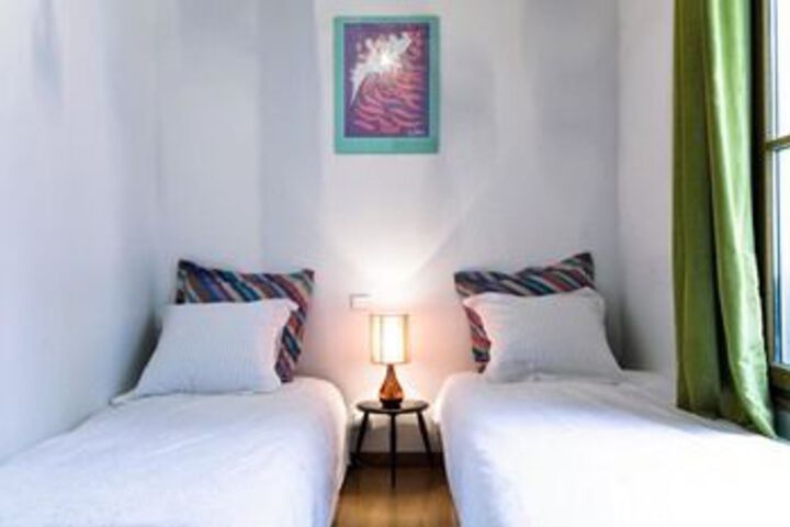 Room 73 of 138