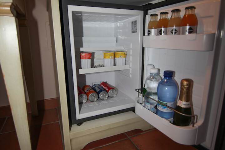 Minibar