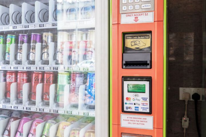 Vending machine