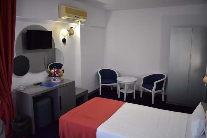 Room 17 of 55