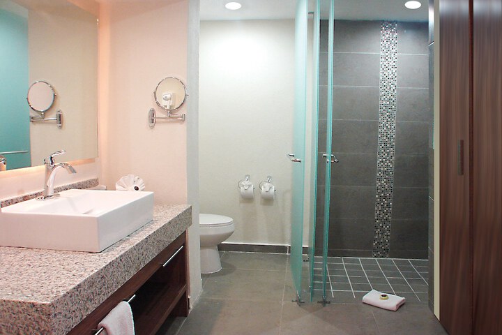Bath Interior