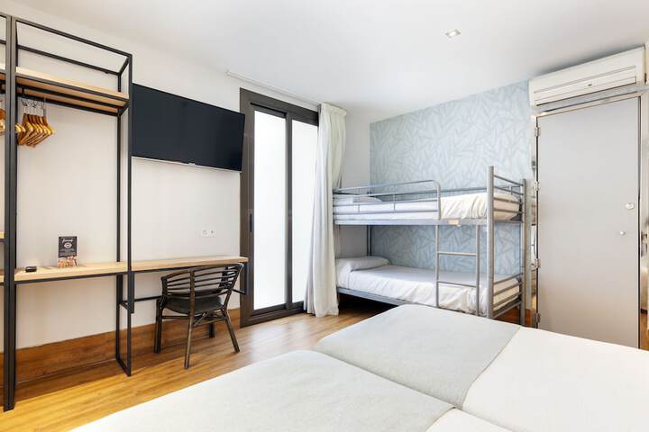 Room 10 of 49