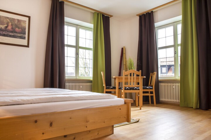 Room 7 of 50