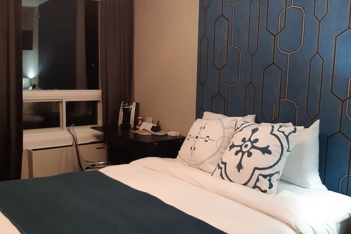 Room 11 of 54