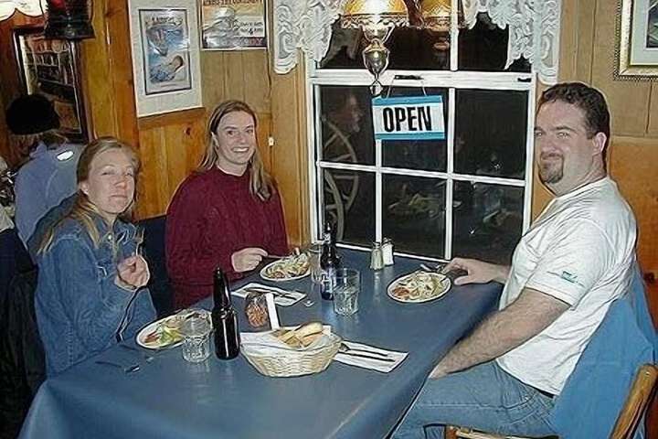 Dining 40 of 64