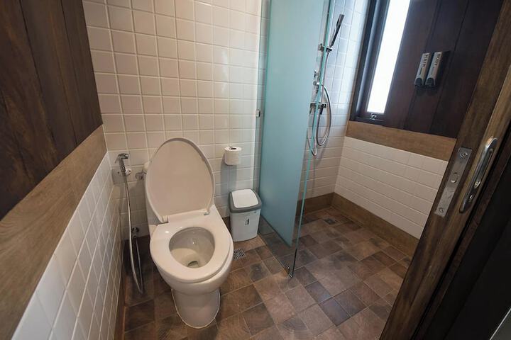 Room 45 of 72